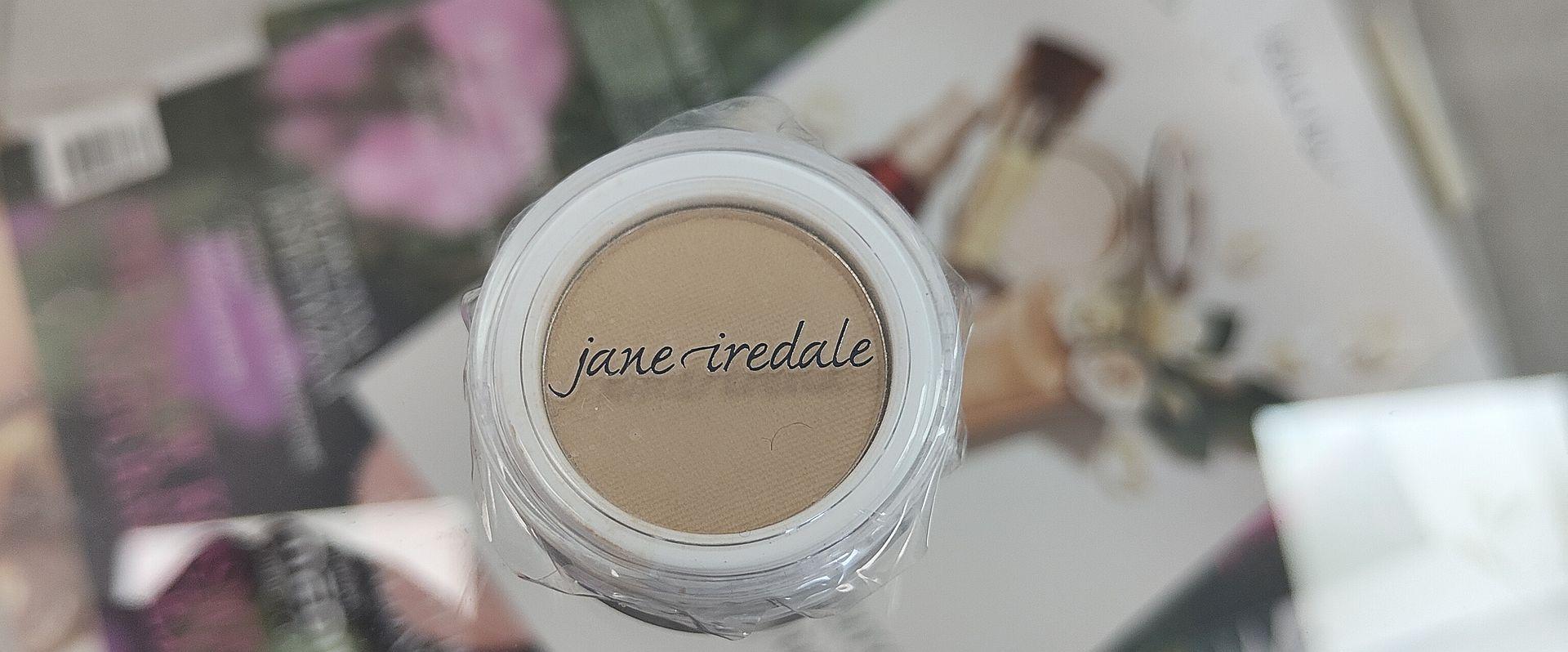 Puder prasowany PurePressed Jane Iredale - sekret naturalnego makijażu